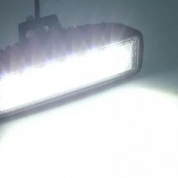 LED ΠΡΟΒΟΛΕΑΣ ΑΥΤΟΚΙΝΗΤΟΥ 18W (διασπόρας) LED ΠΡΟΒΟΛΕΑΣ ΑΥΤΟΚΙΝΗΤΟΥ 18W (διασπόρας)