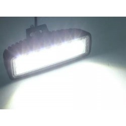 LED ΠΡΟΒΟΛΕΑΣ ΑΥΤΟΚΙΝΗΤΟΥ 18W (διασπόρας) LED ΠΡΟΒΟΛΕΑΣ ΑΥΤΟΚΙΝΗΤΟΥ 18W (διασπόρας)