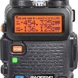 Baofeng UV-5R Πομποδεκτης VHF/UHF ΕΩΣ 5.8W Baofeng UV-5R Πομποδεκτης VHF/UHF ΕΩΣ 5.8W